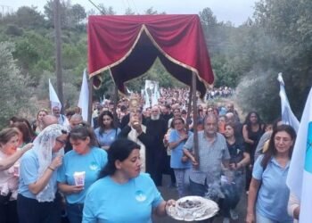 Thousands Join Procession in Lebanon Honouring Priest Whose Sainthood Cause Advances