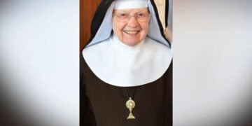 Sister Mary Michael, Last of Mother Angelica’s Founding Nuns, Dies at 94