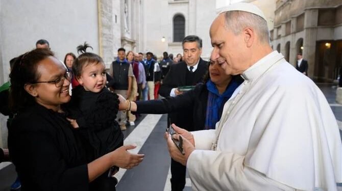 Homeless Mother Given Key to New Apartment by Pope Leo XIV