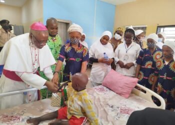 HCA @ 25: Zaria diocese leaves smiles on faces of sick children in ABUTH