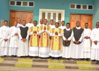 Vatican Synod Report Encourages Greater Role for Women in Formation of Future Priests