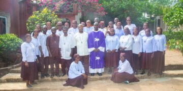 Order of the Holy Wounds Marks Feast with Call to Faith and Light