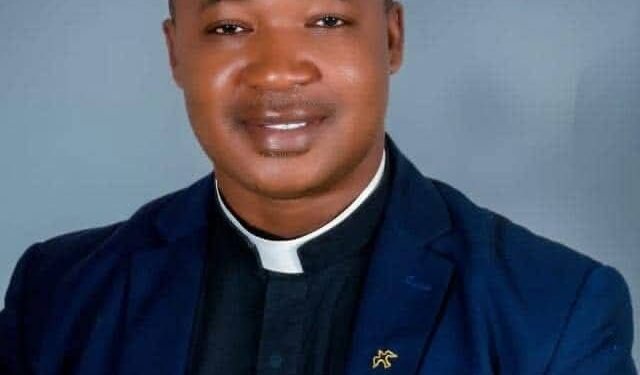 Bishops Daboh, Niyiring , others celebrate Fr Dauya at 50