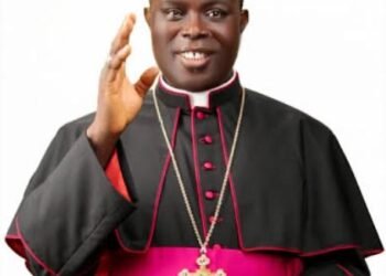 Pope’s envoy,46 Catholic bishops,top govt functionaries attend burial of Most Rev.Peter Chukwu in Abakaliki-Archbishop Okeke mourns with other bishops-govs Nwifuru,Mba,Obi,Elechi present