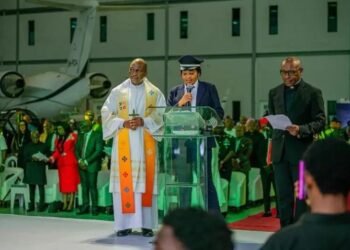 United Nigeria Airlines unveils,dedicates new aircrafts to God,names one after Igwe Achebe